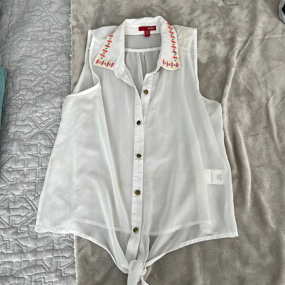 Sheer bongo tie waist button up with embroidered collar